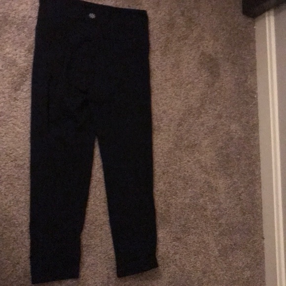 Black capri athleta leggings - Picture 2 of 3